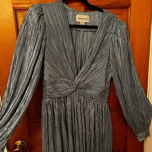 Sabina Musayev metallic mini open slit back party dress Size M